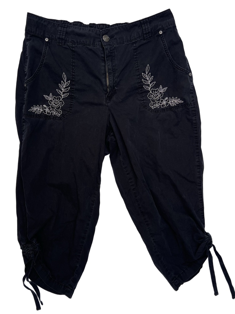 Basic Edition Embroidered Capris Size Large